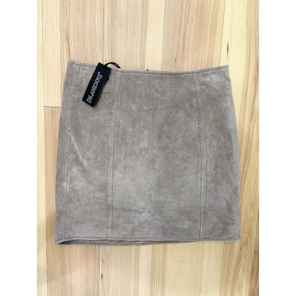 Blank NYC Taupe Suede Leather Mini Skirt Size 24 NWT Lined